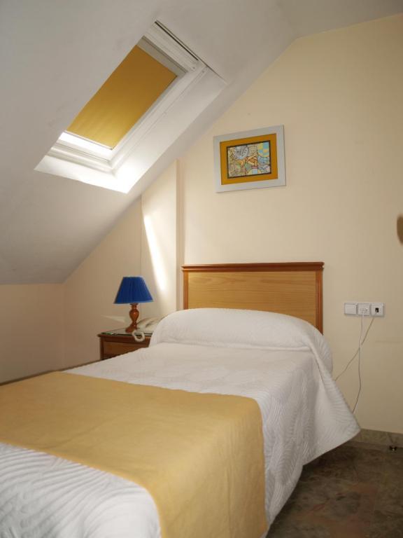 Hotel Al-Yussana Lucena Rom bilde